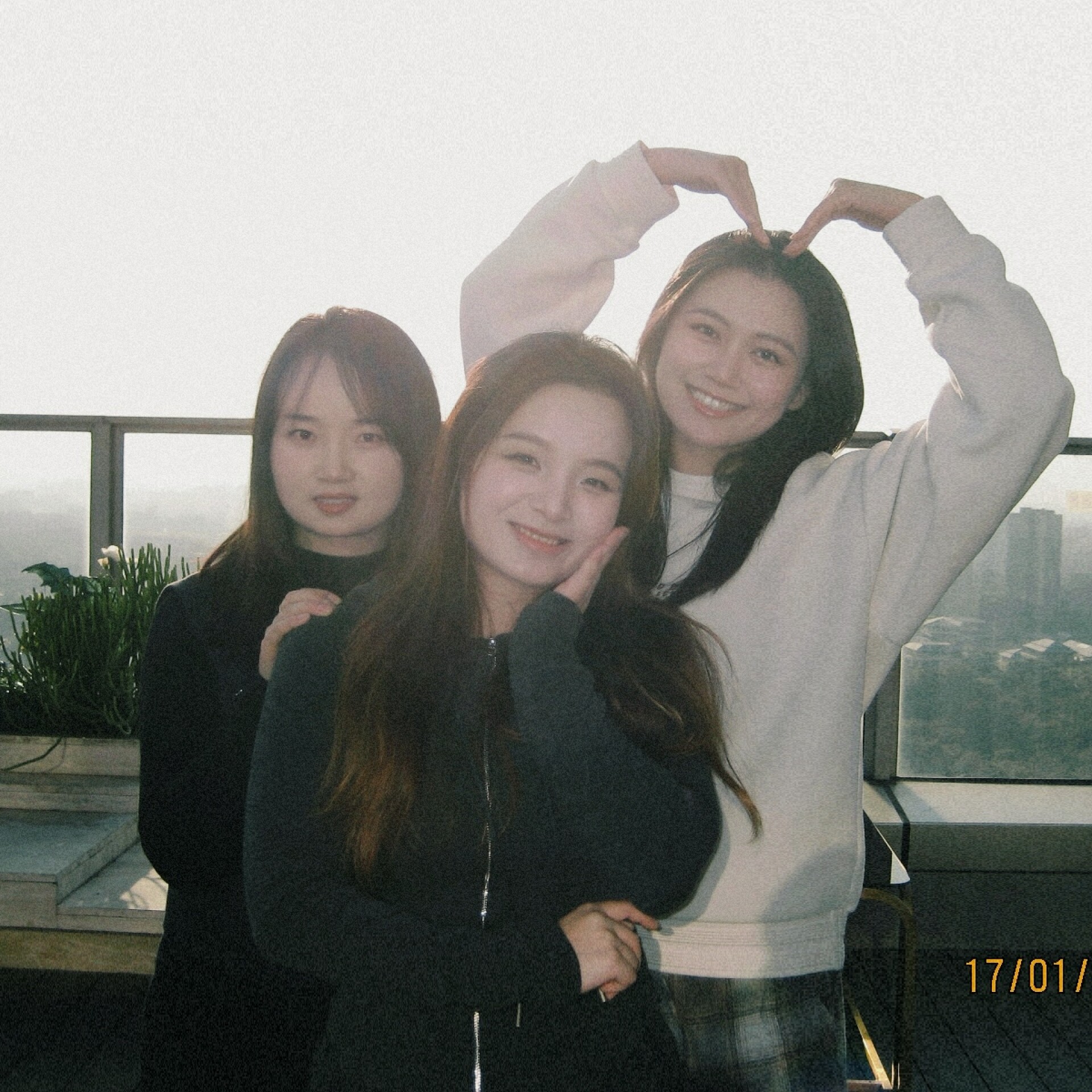 222cc1b5cd1b5a202ad19a8ecb5736d